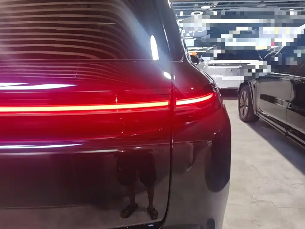 Li Auto Li L8 — миниатюра 8