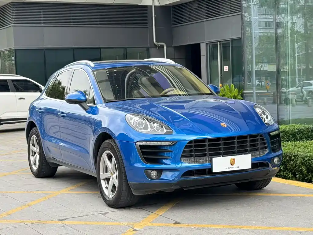 Porsche Macan — миниатюра 3