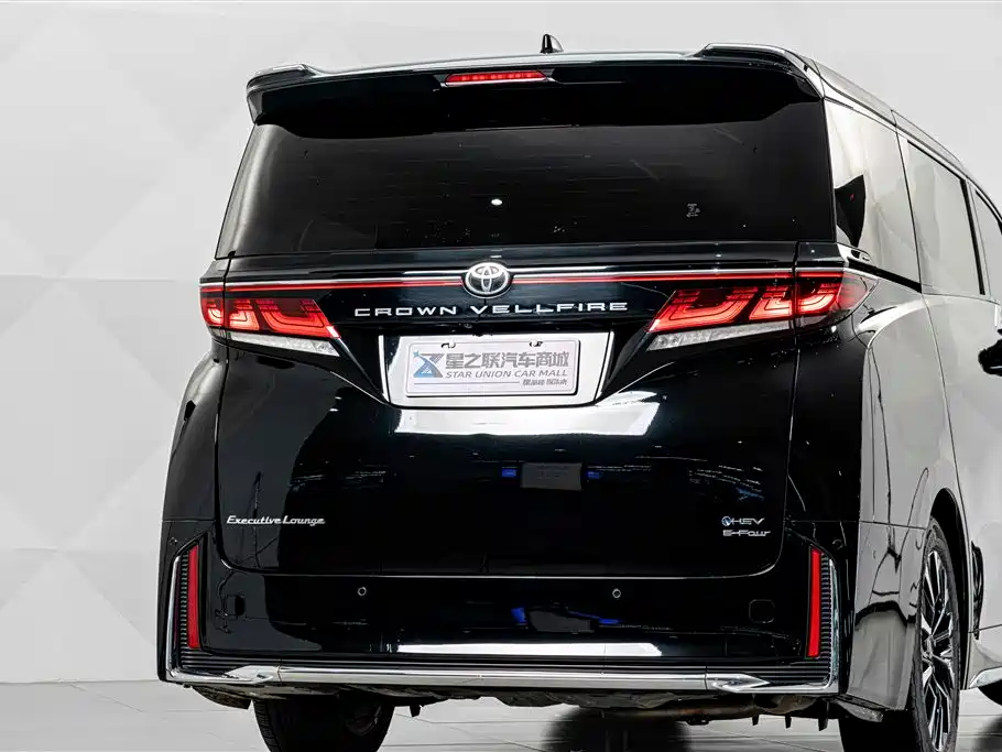 Toyota Vellfire — миниатюра 7