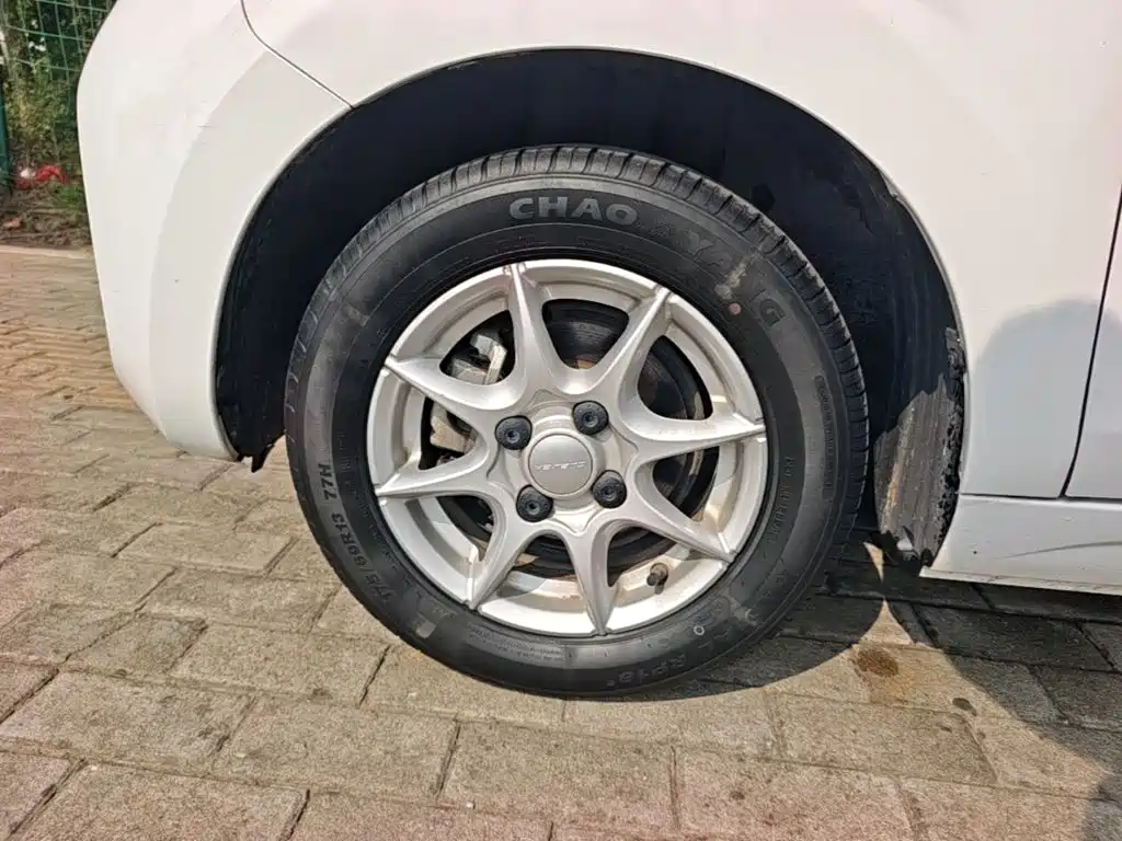 Roewe Clever — миниатюра 23