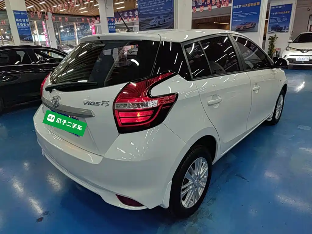 Toyota Vios FS — миниатюра 7
