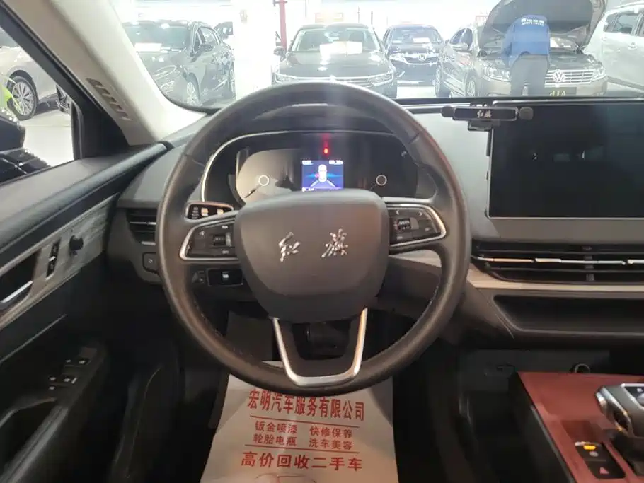 Hongqi Hongqi E-QM5 — миниатюра 14