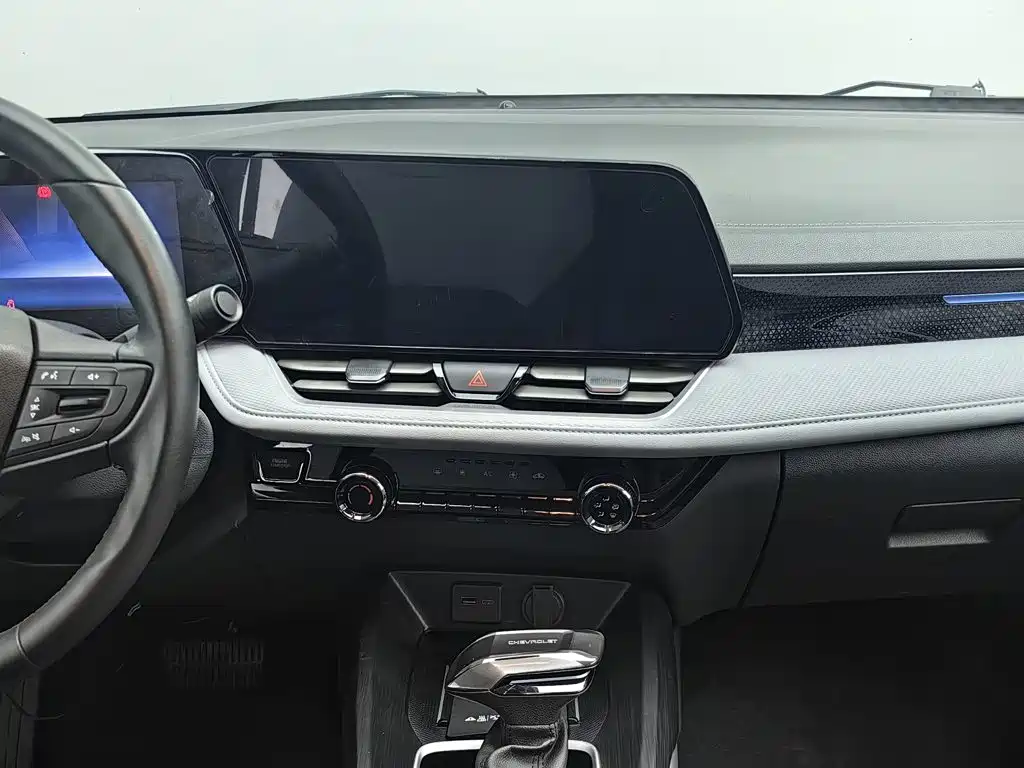 Chevrolet Monza — миниатюра 12