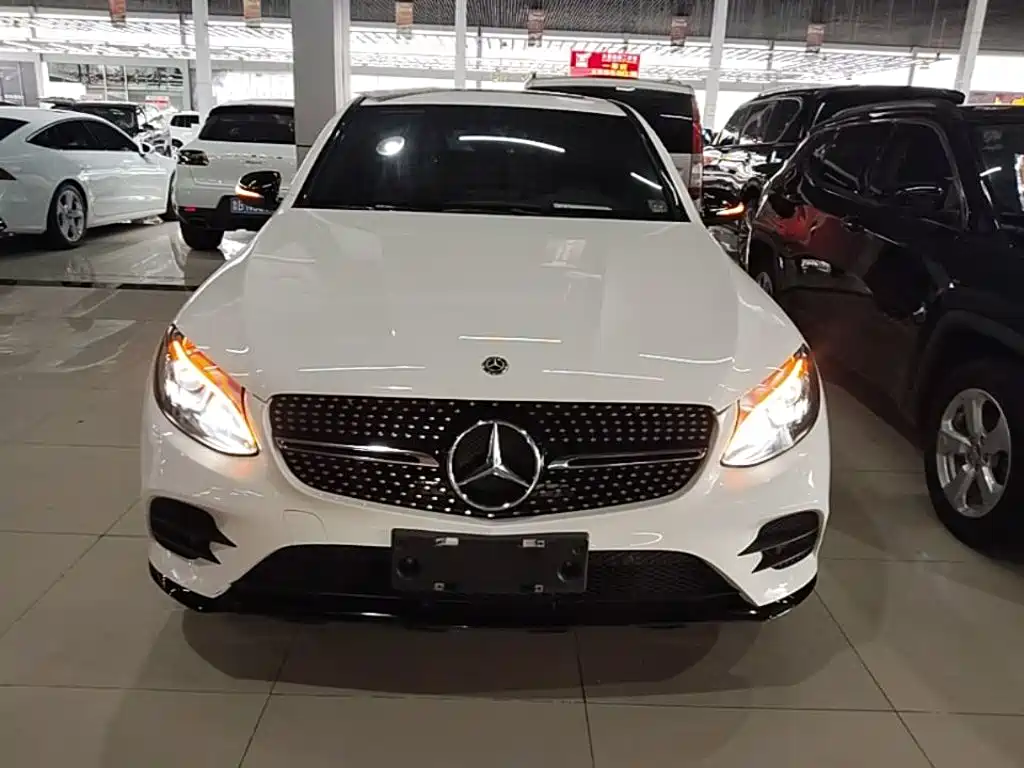 Mercedes-Benz GLC 2017 GLC 200 4MATIC SUV