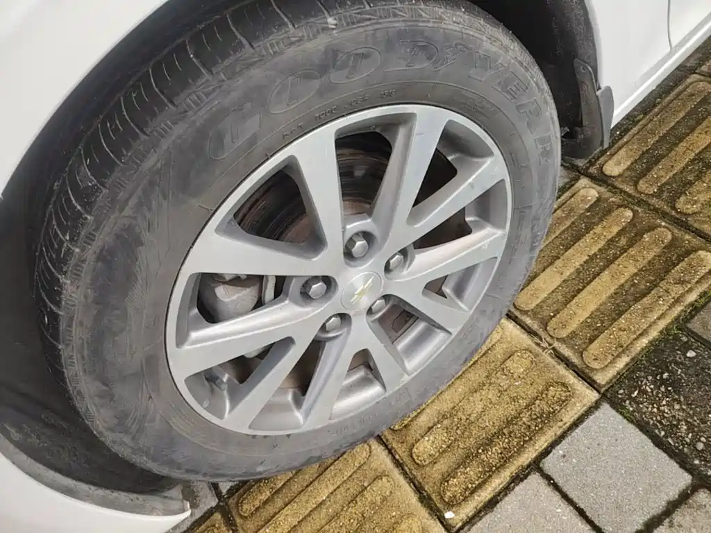 Chevrolet Malibu — миниатюра 23