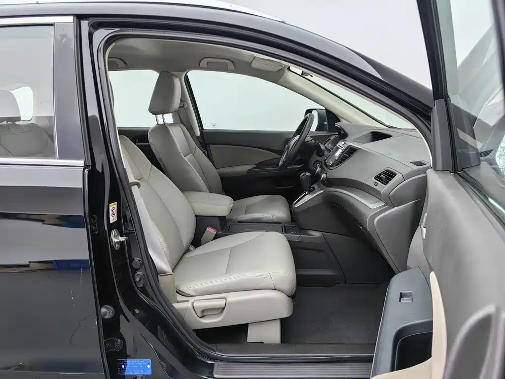 Honda CR-V — миниатюра 23