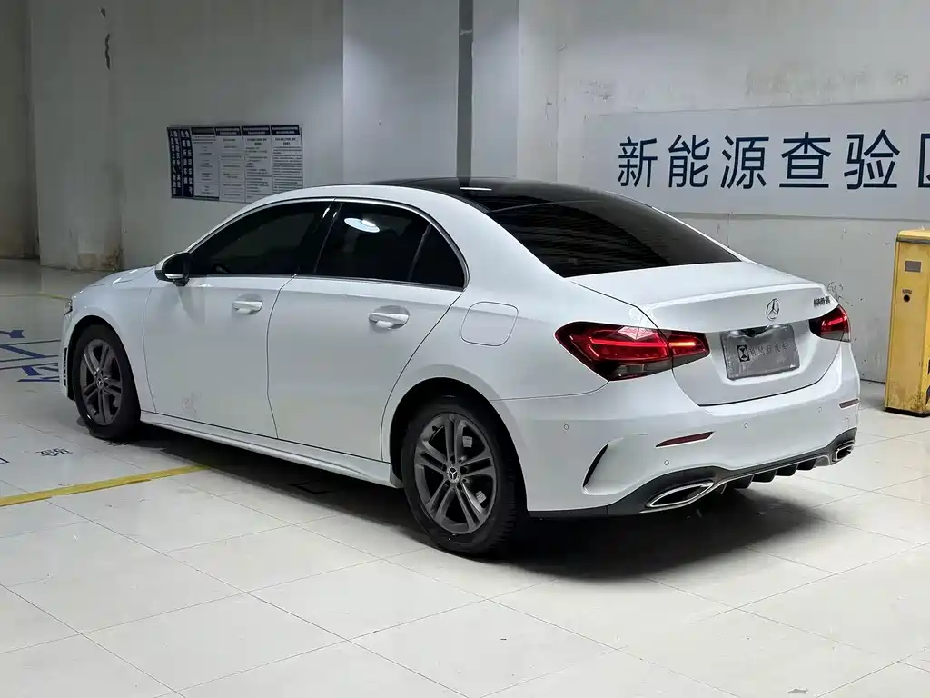 Mercedes-Benz A-Class — миниатюра 6