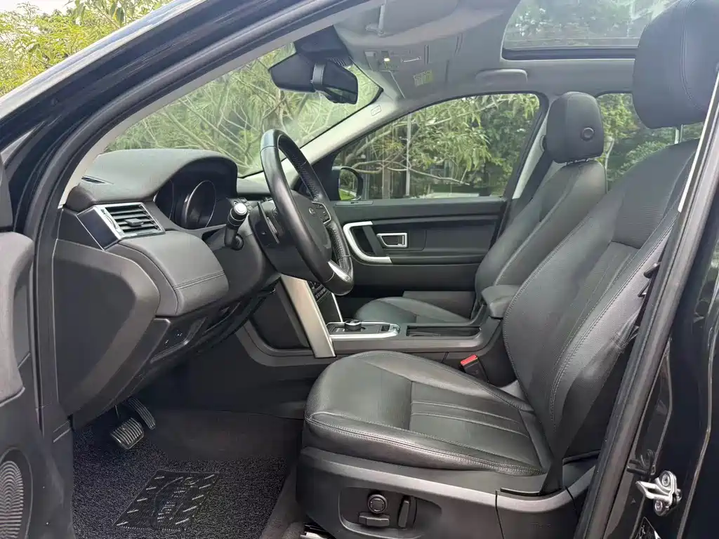 Land Rover Discovery Sport — миниатюра 13