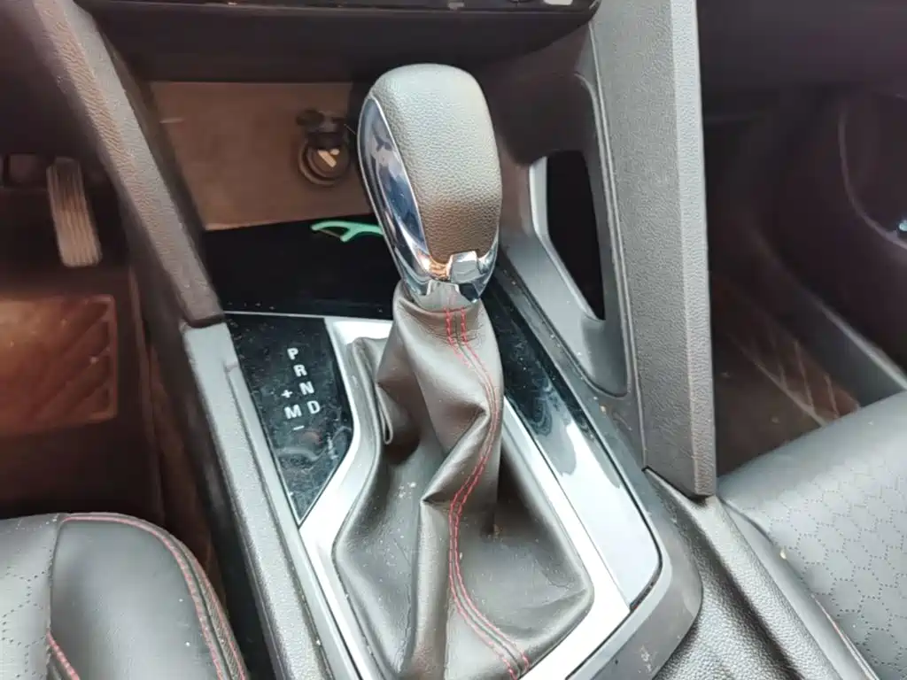 Chevrolet Volando — миниатюра 14