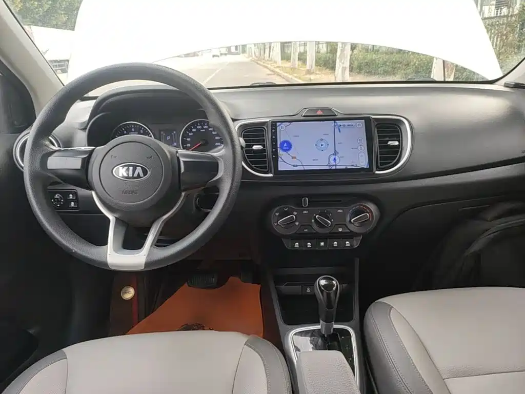 Kia Huanchi — миниатюра 10