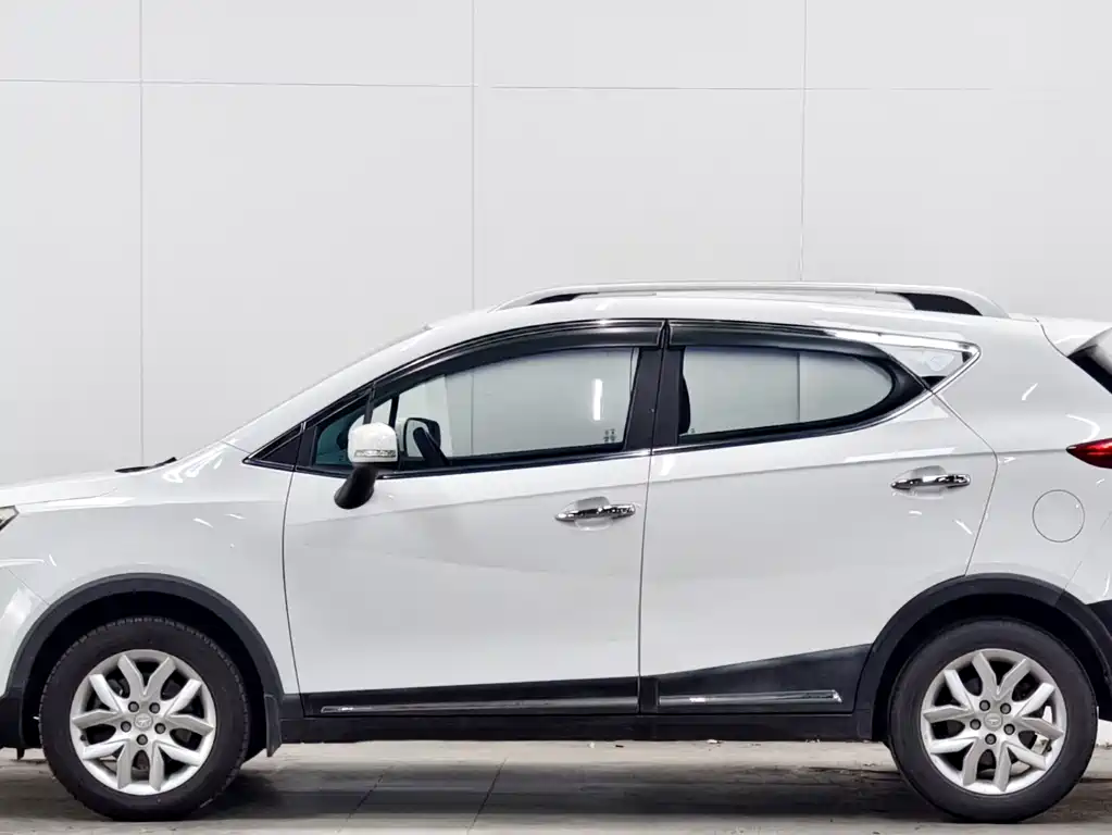 JAC S3 2016 1.5L MT Luxury