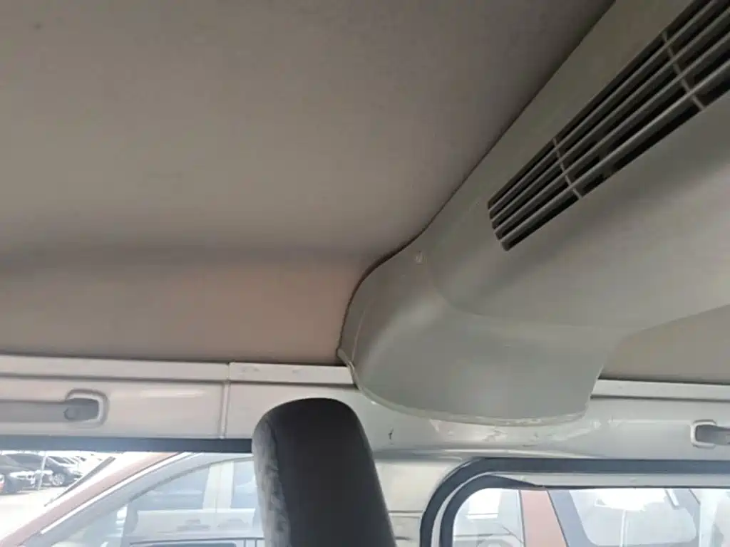 Wuling Zhiguang — миниатюра 18