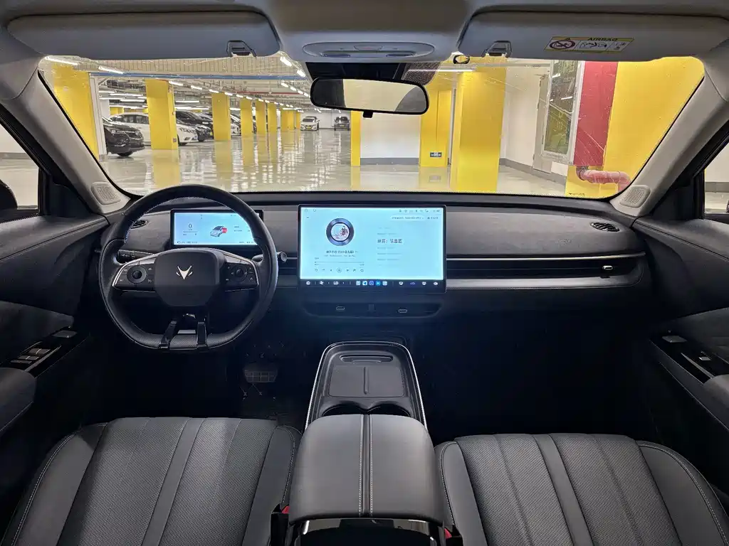 ARCFOX Beta T1 — миниатюра 4