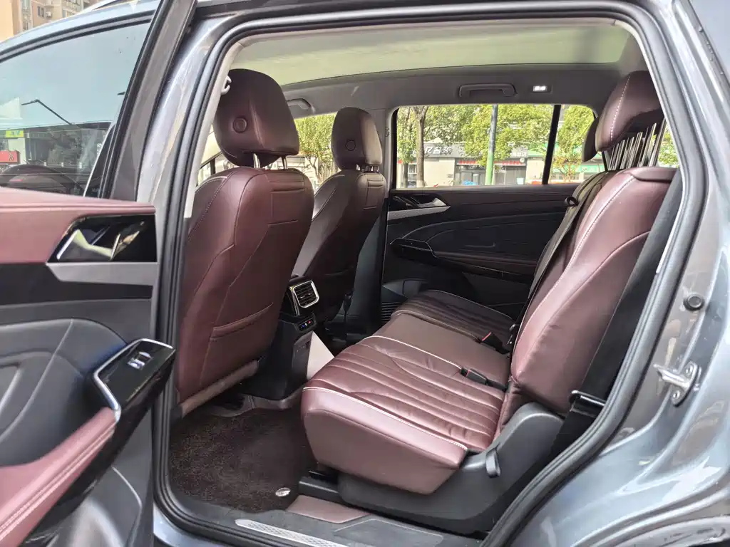 Volkswagen ID.6 X — миниатюра 15