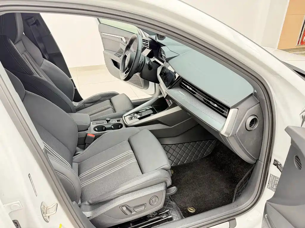 Audi A3 — миниатюра 5