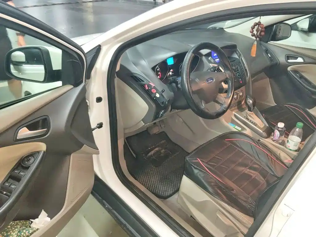 Ford Focus — миниатюра 17