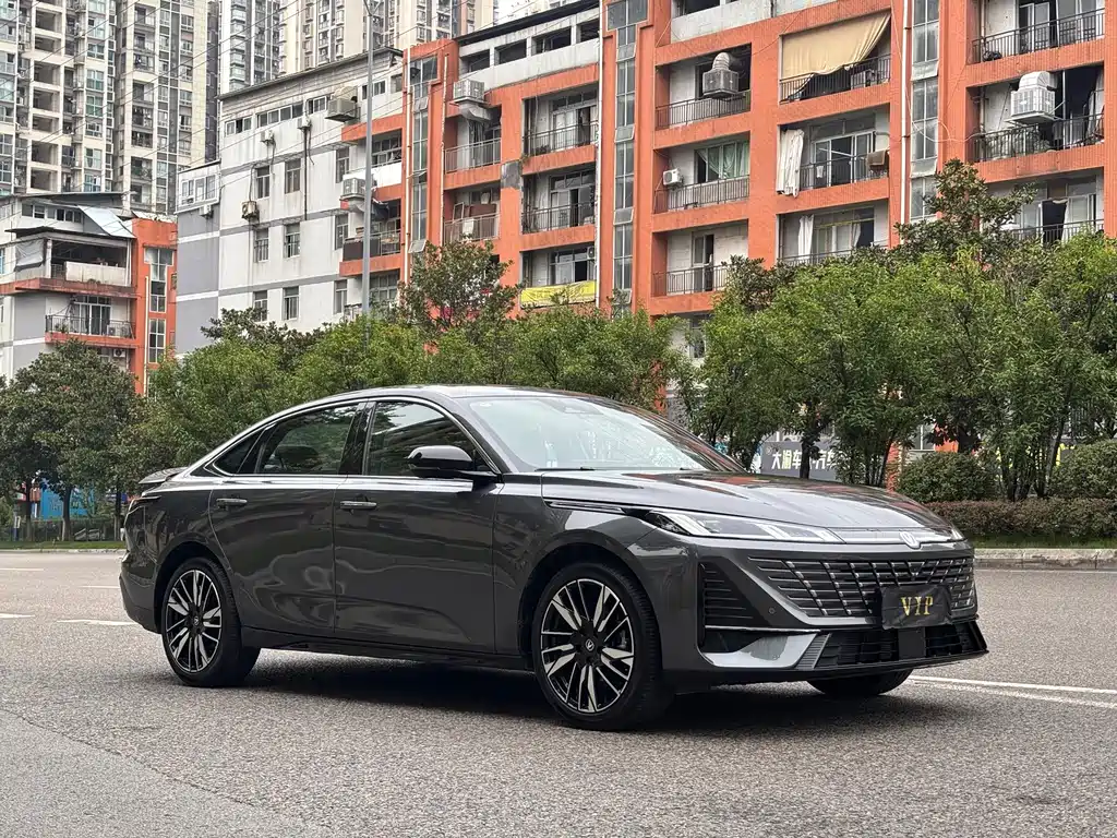 Changan Eado — миниатюра 3