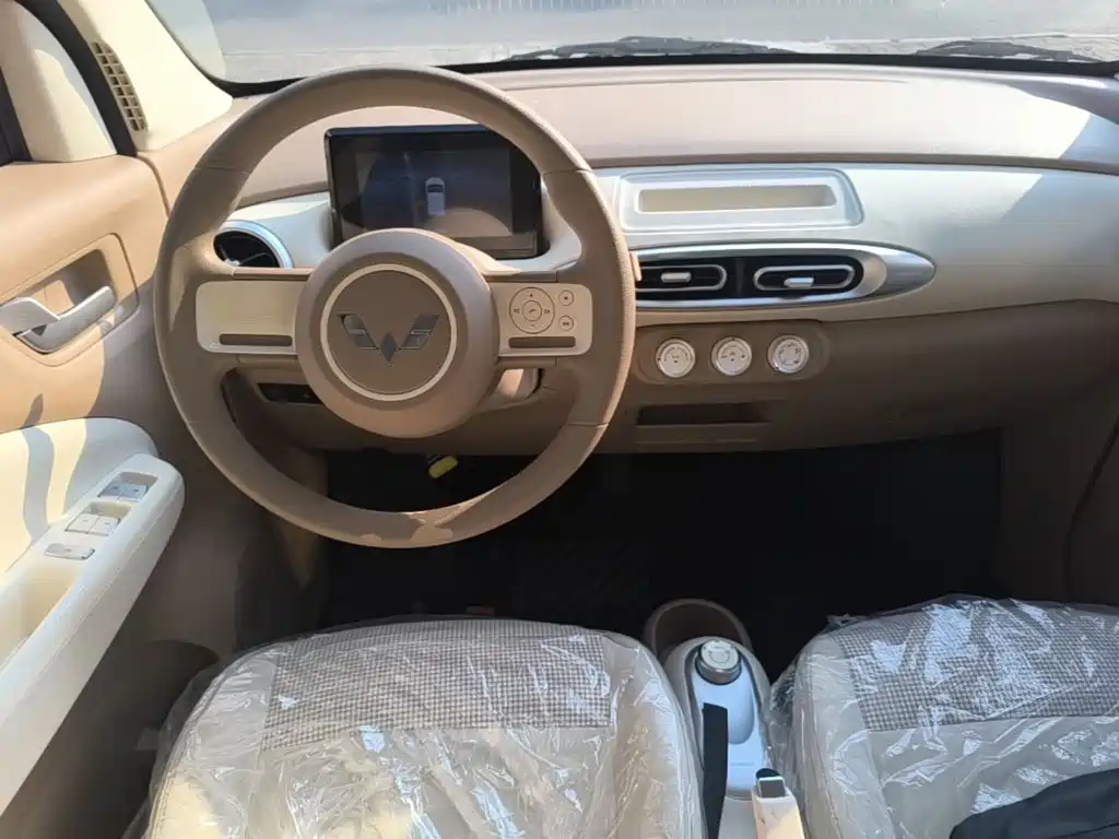 Wuling Mini EV MINIEV 2025