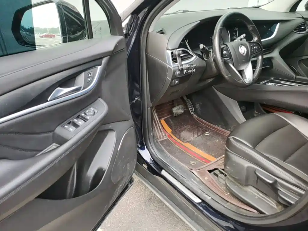 Buick Enclave — миниатюра 16