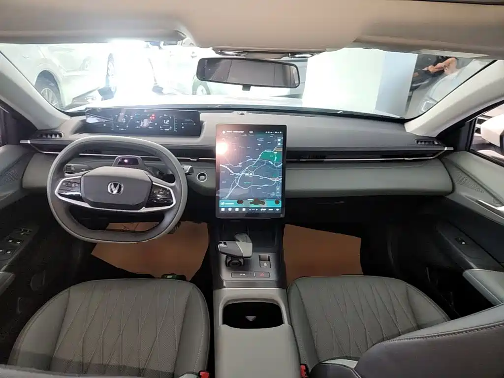 Changan Yida — миниатюра 10
