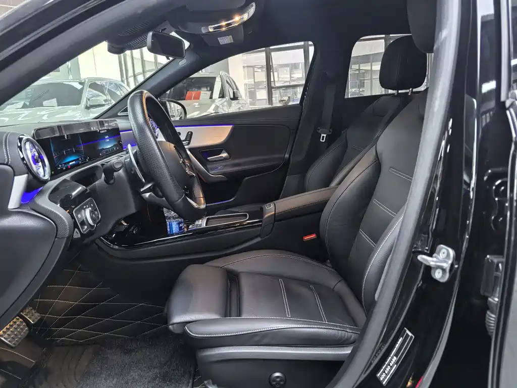 Mercedes-Benz A-Class AMG — миниатюра 4