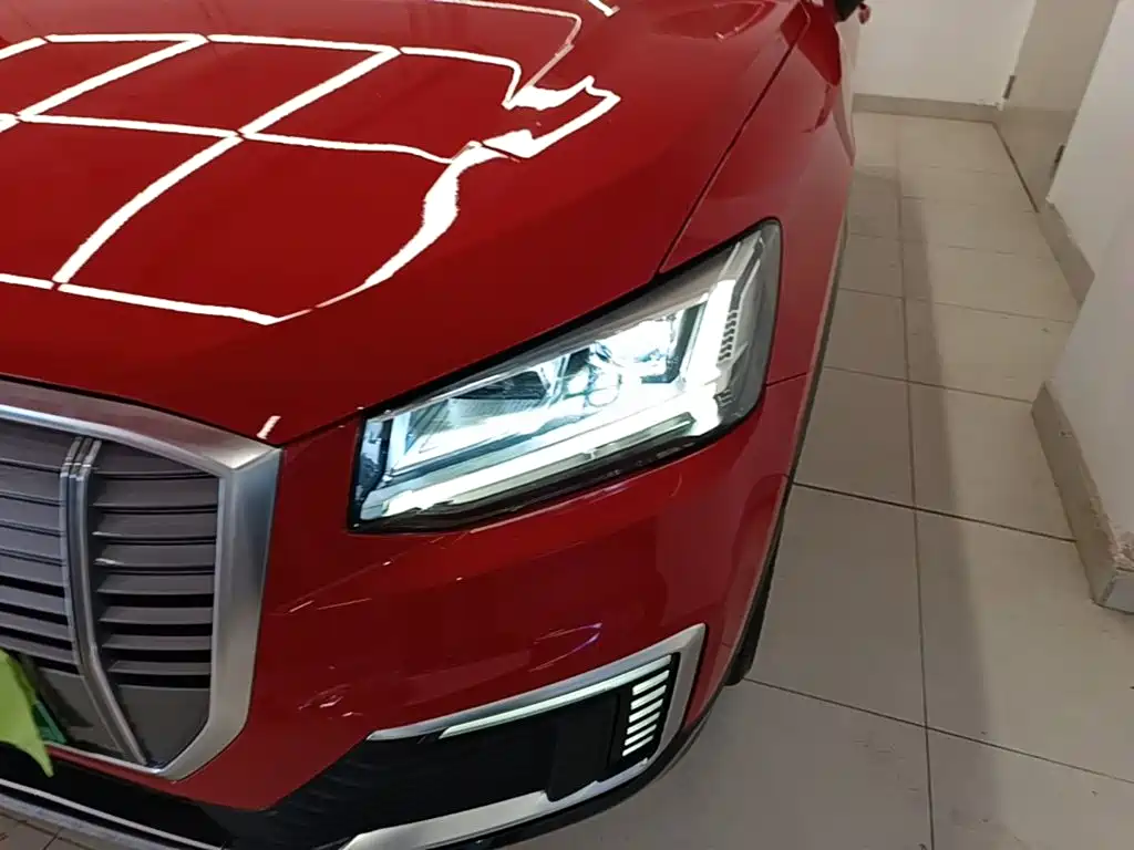 Audi Q2L e-tron — миниатюра 24