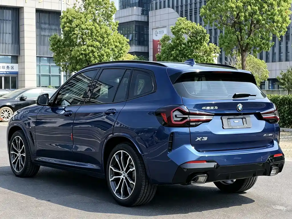 BMW X3 — миниатюра 10