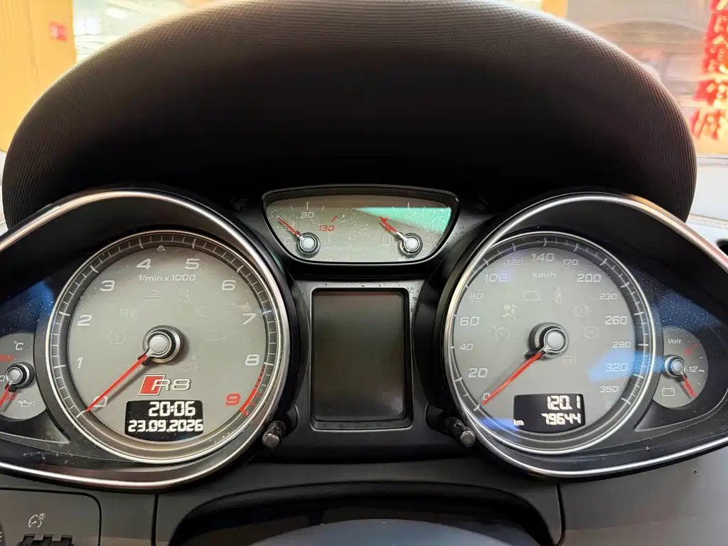 Audi R8 — миниатюра 15