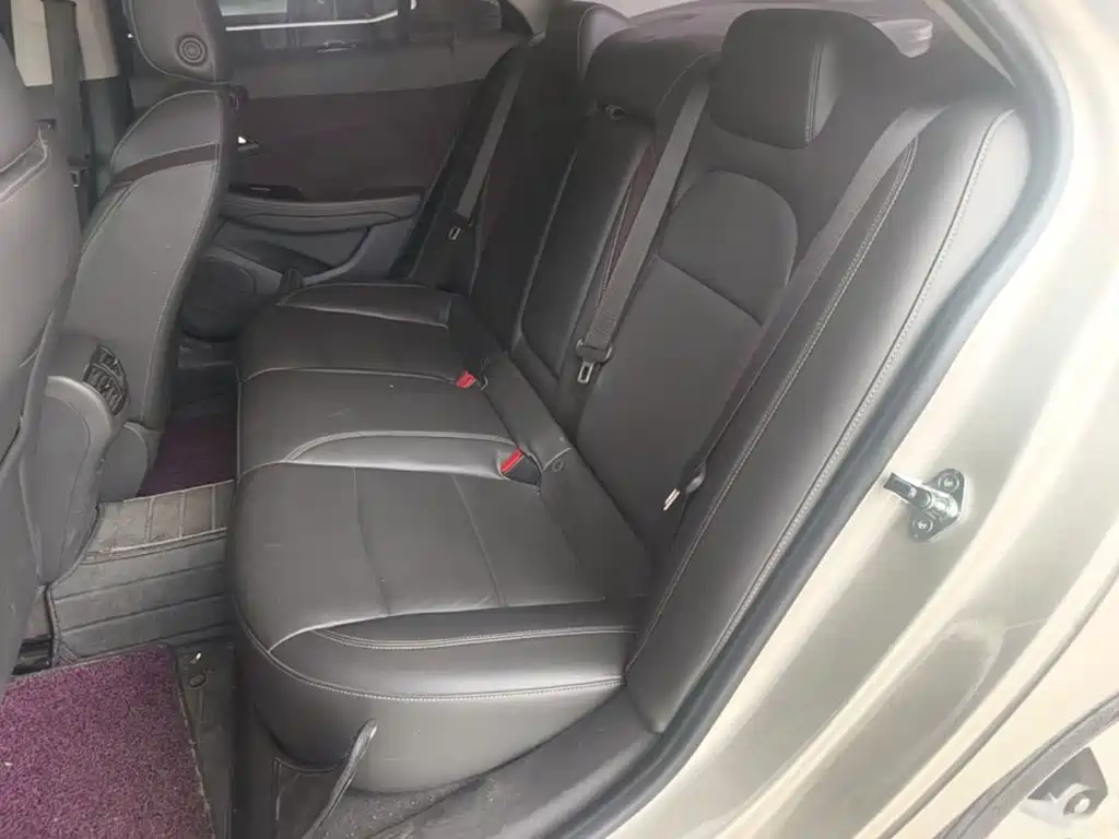 Chevrolet Malibu — миниатюра 22
