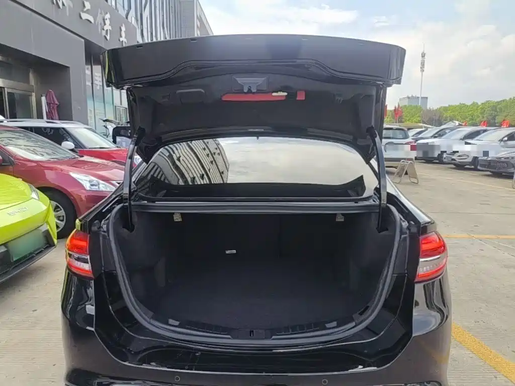 Ford Mondeo — миниатюра 19
