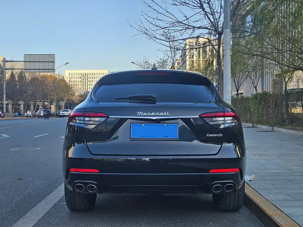 MASERATI LEVANTE