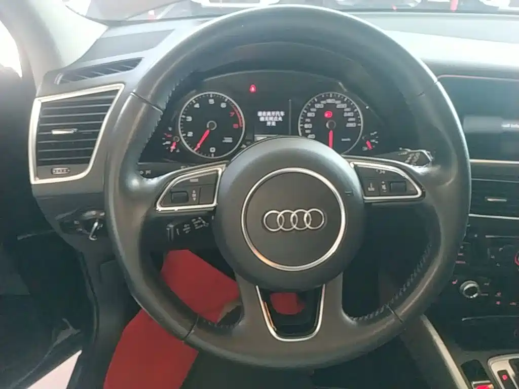 Audi Q5 — миниатюра 11