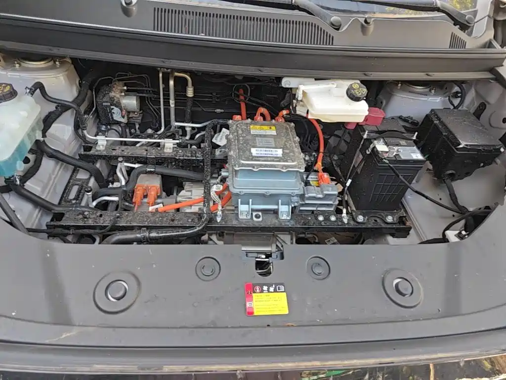 Wuling Xingguang 730 New Energy — миниатюра 20