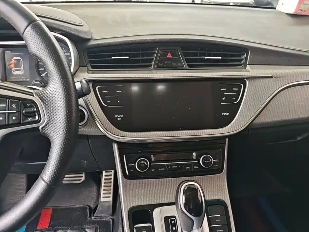 Geely Emgrand GS — миниатюра 13