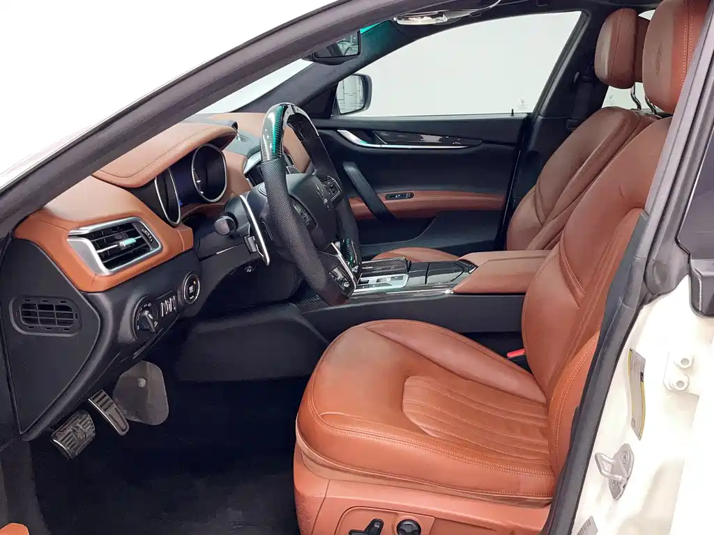 Maserati Ghibli — миниатюра 10