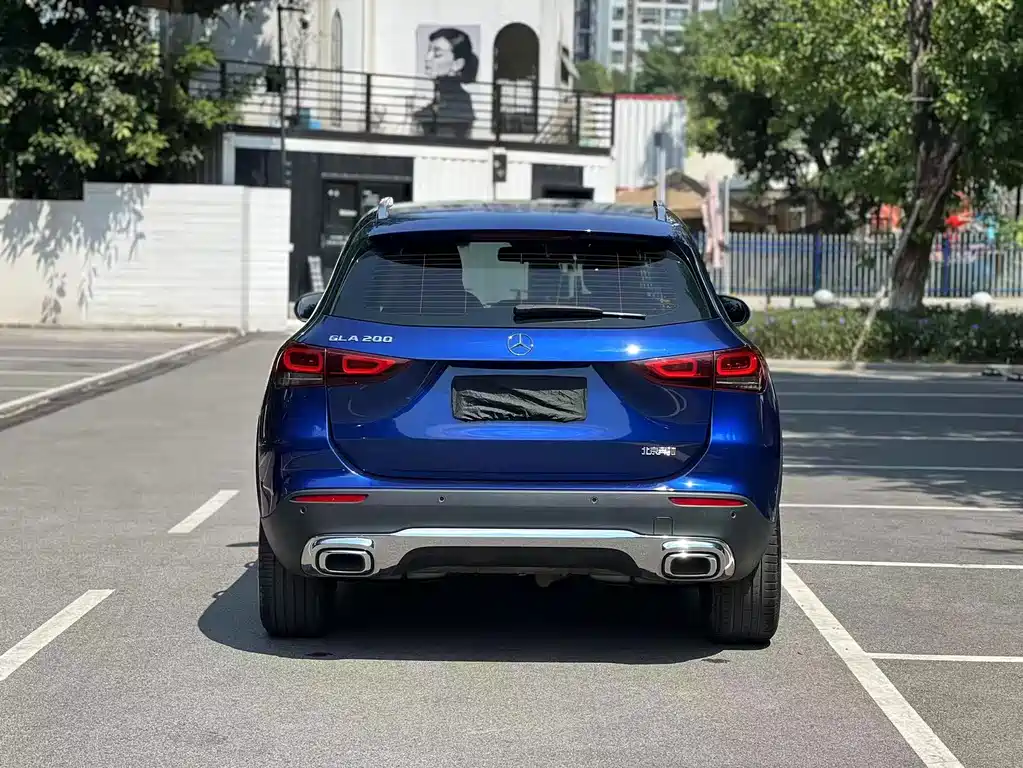 Mercedes-Benz GLA — миниатюра 8