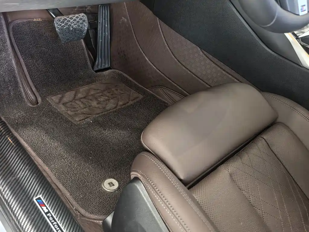 BMW 3 Series — миниатюра 9