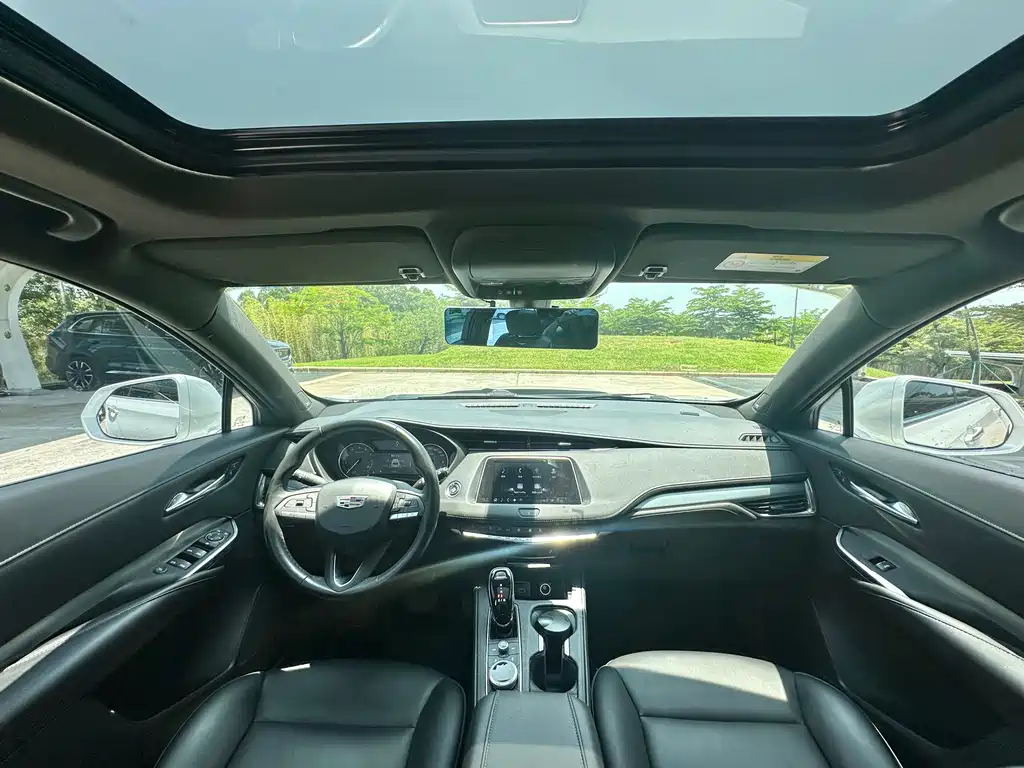 Cadillac XT4 — миниатюра 20