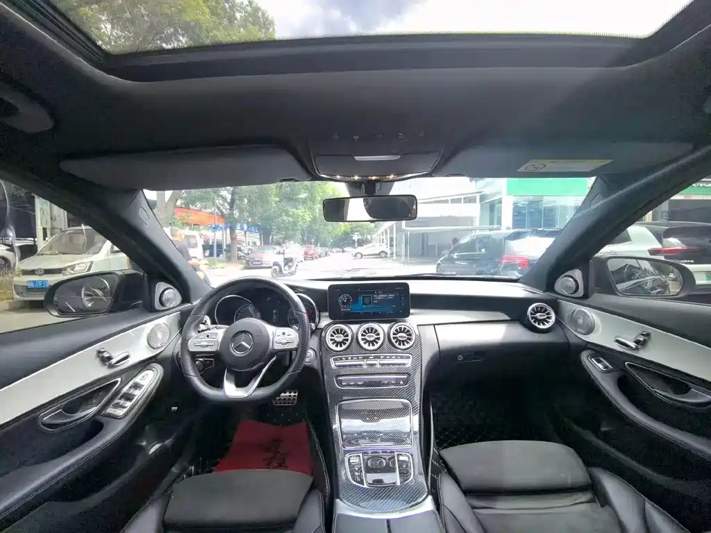 Mercedes-Benz C-Class — миниатюра 9