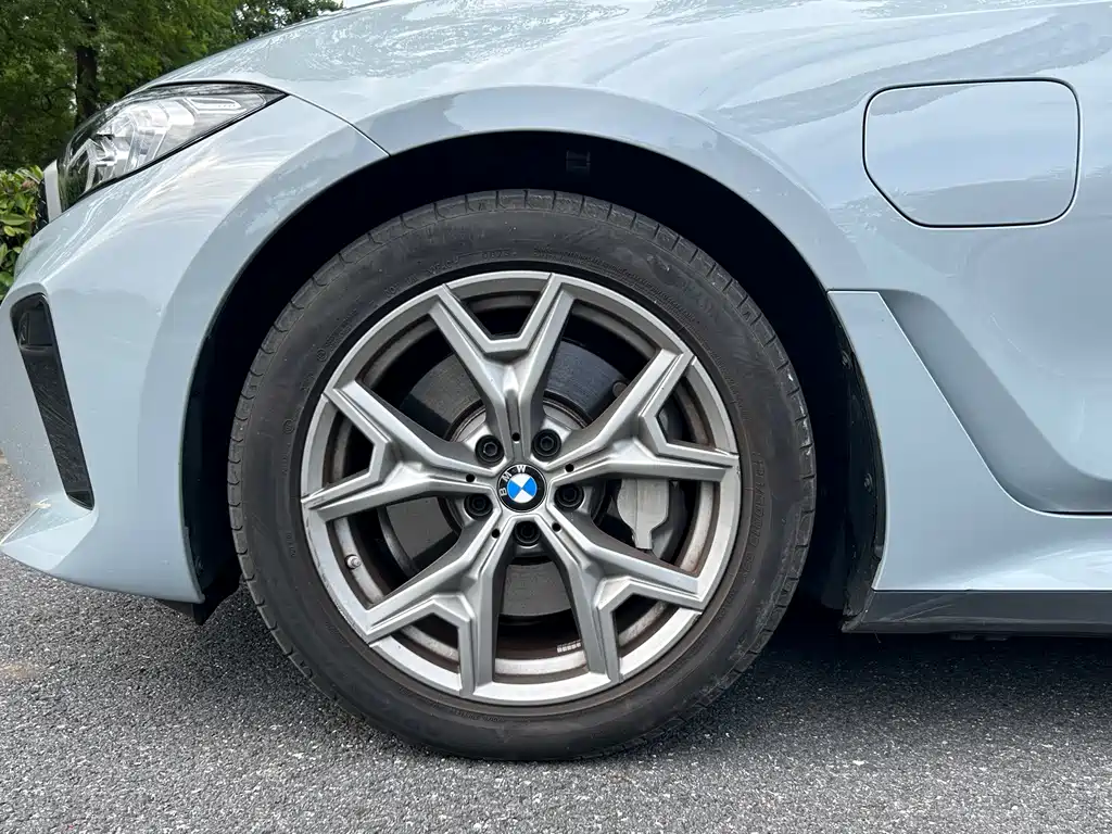 BMW i3 — миниатюра 6