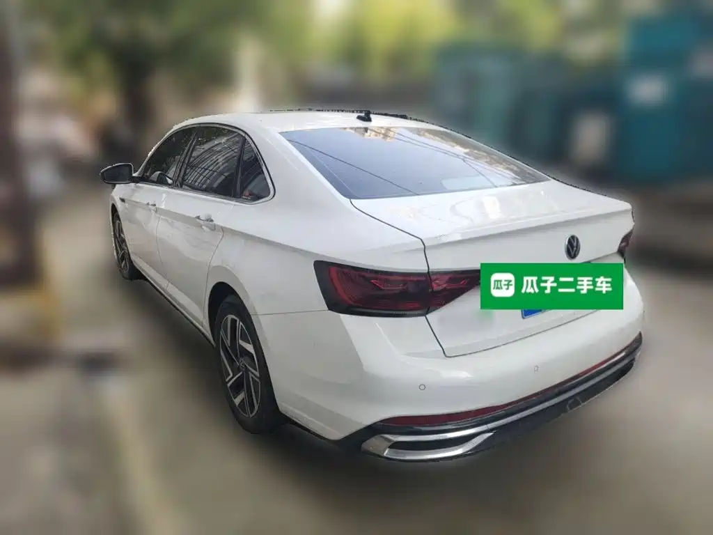 Volkswagen Sagitar — миниатюра 25