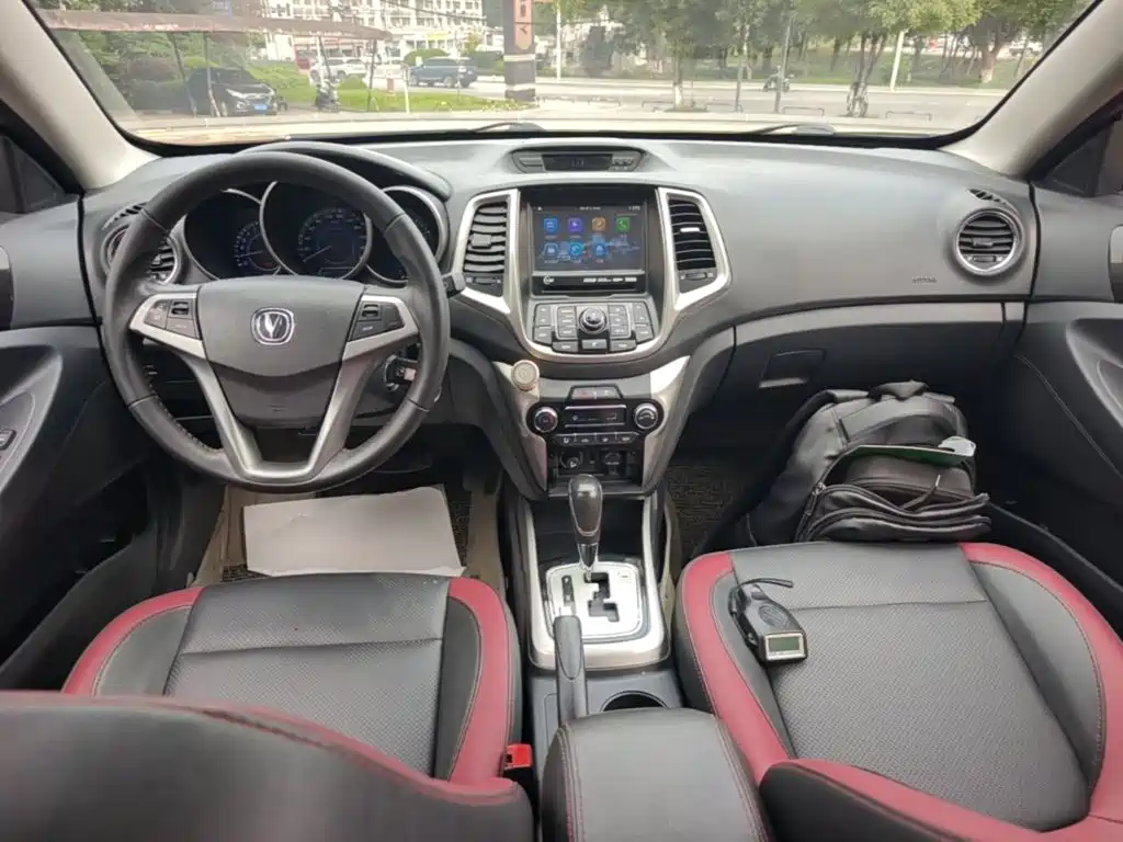 Changan Eado XT — миниатюра 10