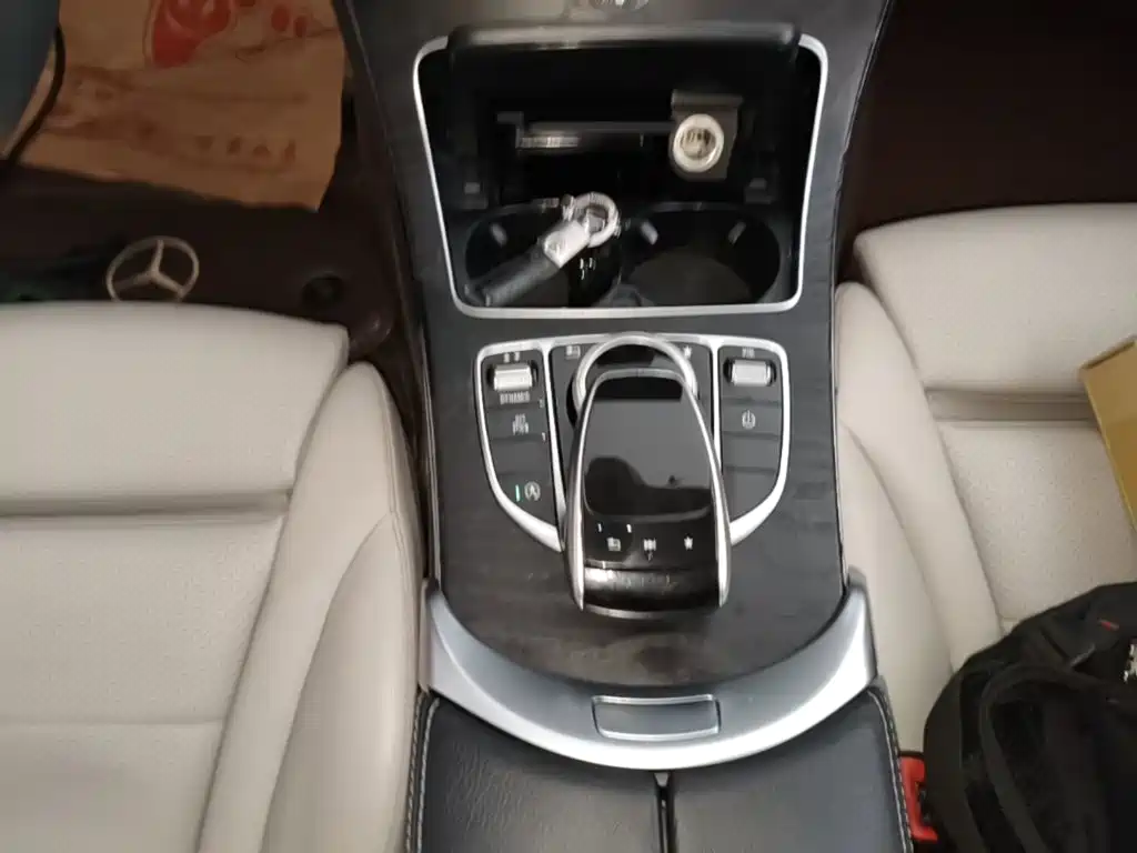 Mercedes-Benz C-Class — миниатюра 14