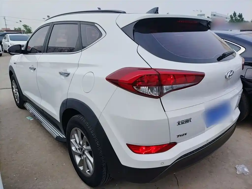 Hyundai Tucson 2015 1.6T DCT