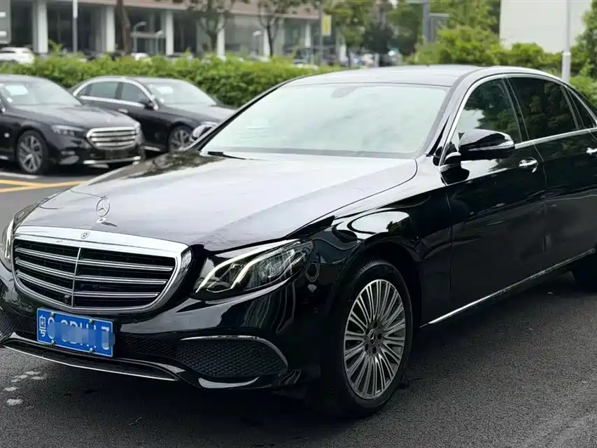 Mercedes-Benz E-Class E 2020 E 300 L Fashion