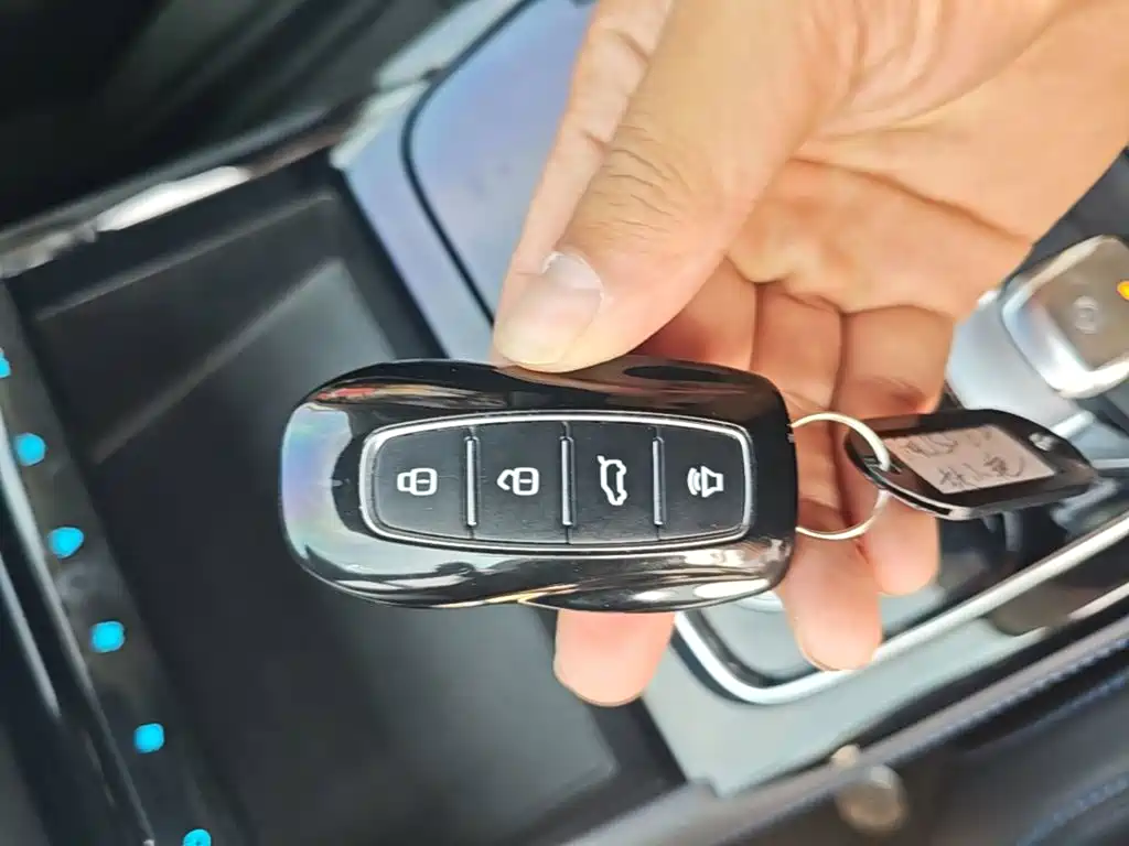 Ford Equator Sport — миниатюра 9