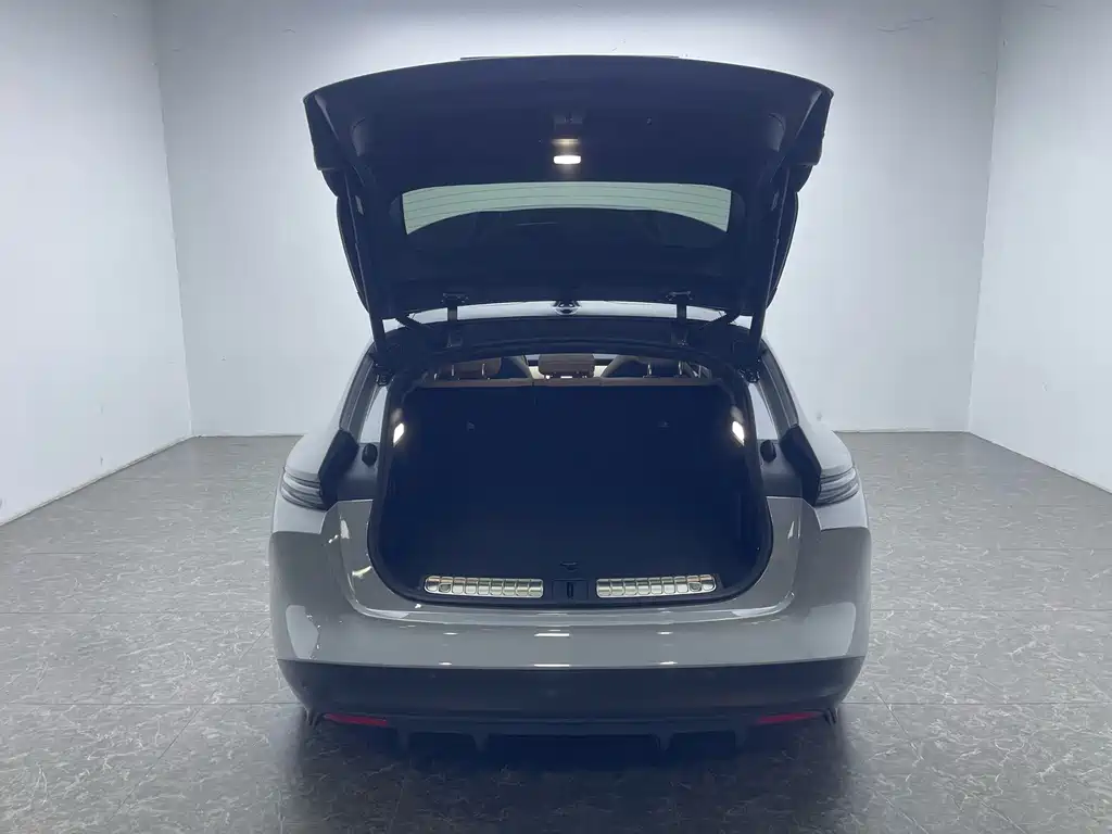 NIO ET5T — миниатюра 7