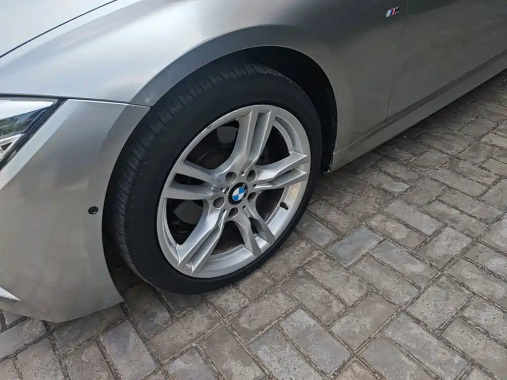 BMW 3 Series — миниатюра 23
