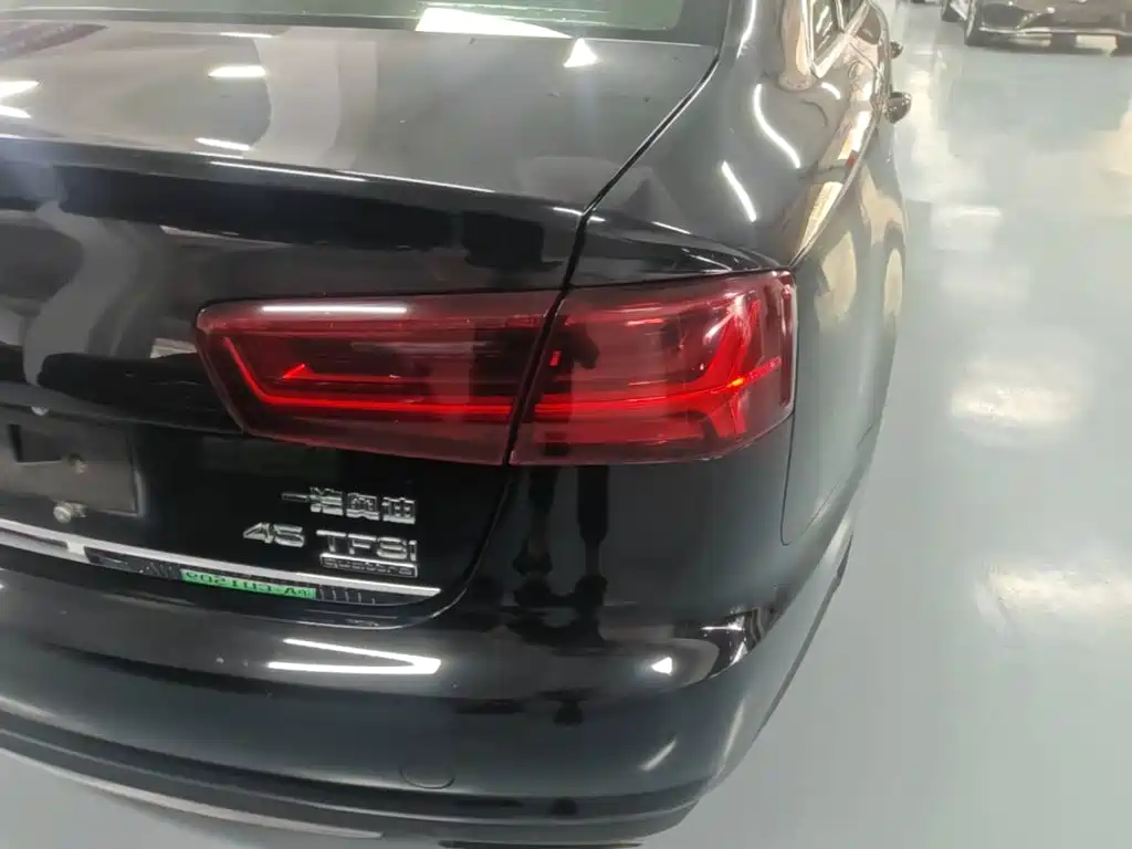 Audi A6L — миниатюра 8