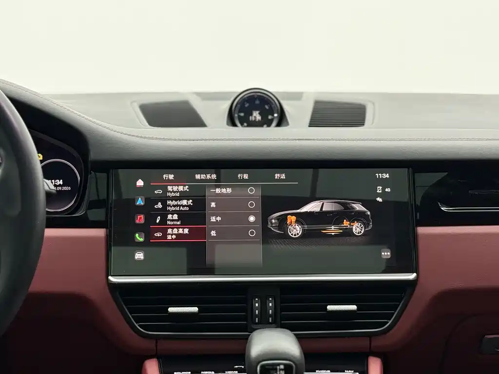 Porsche Cayenne Hybrid — миниатюра 16
